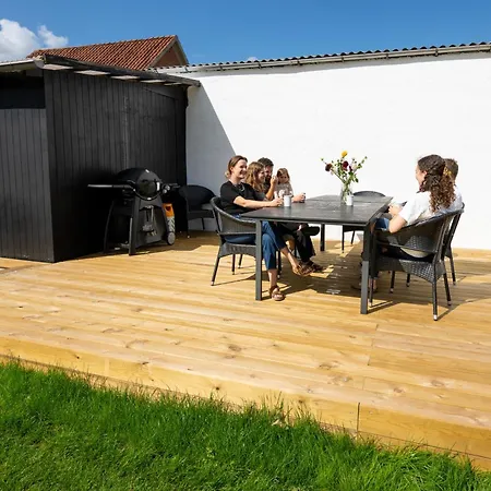 Bed & Breakfast Sdr. 3*