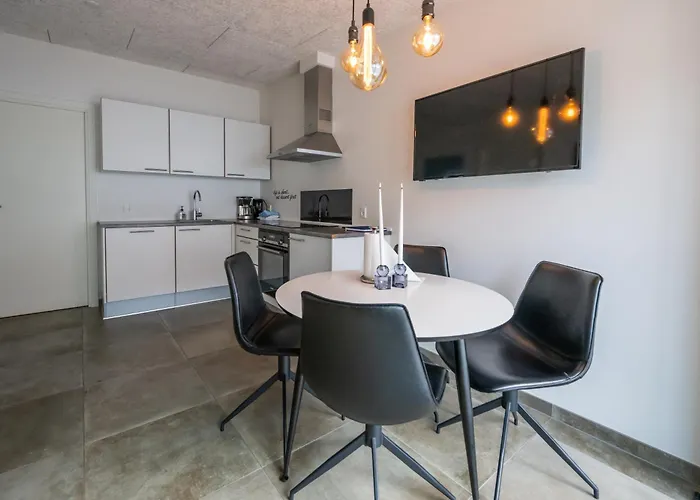 Bed & Breakfast Sdr. 3*